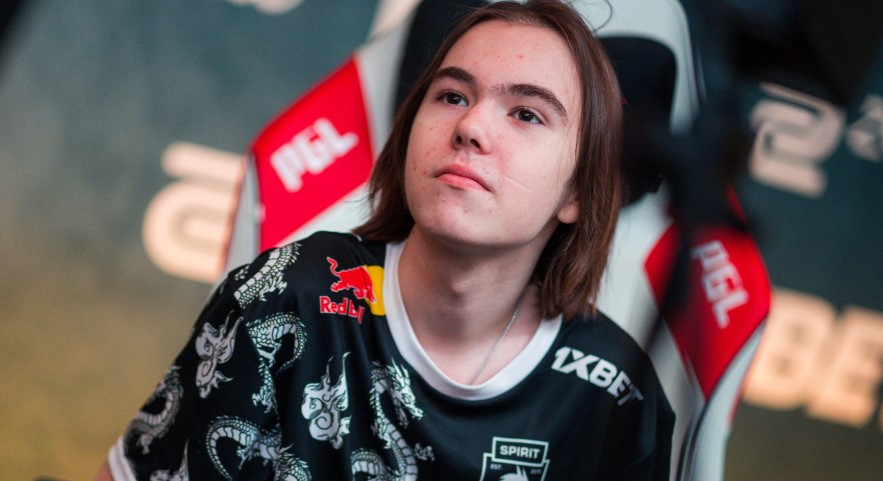 【赛后战报】小老虎上场无力回天，EDG横扫FPX拿下首胜